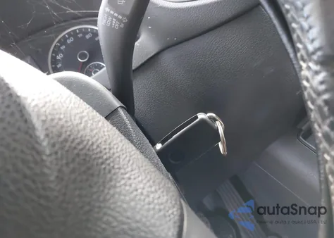 2013 Volkswagen Tiguan S z USA, uszkodzony, nr VIN WVGAV7AX5DW537391